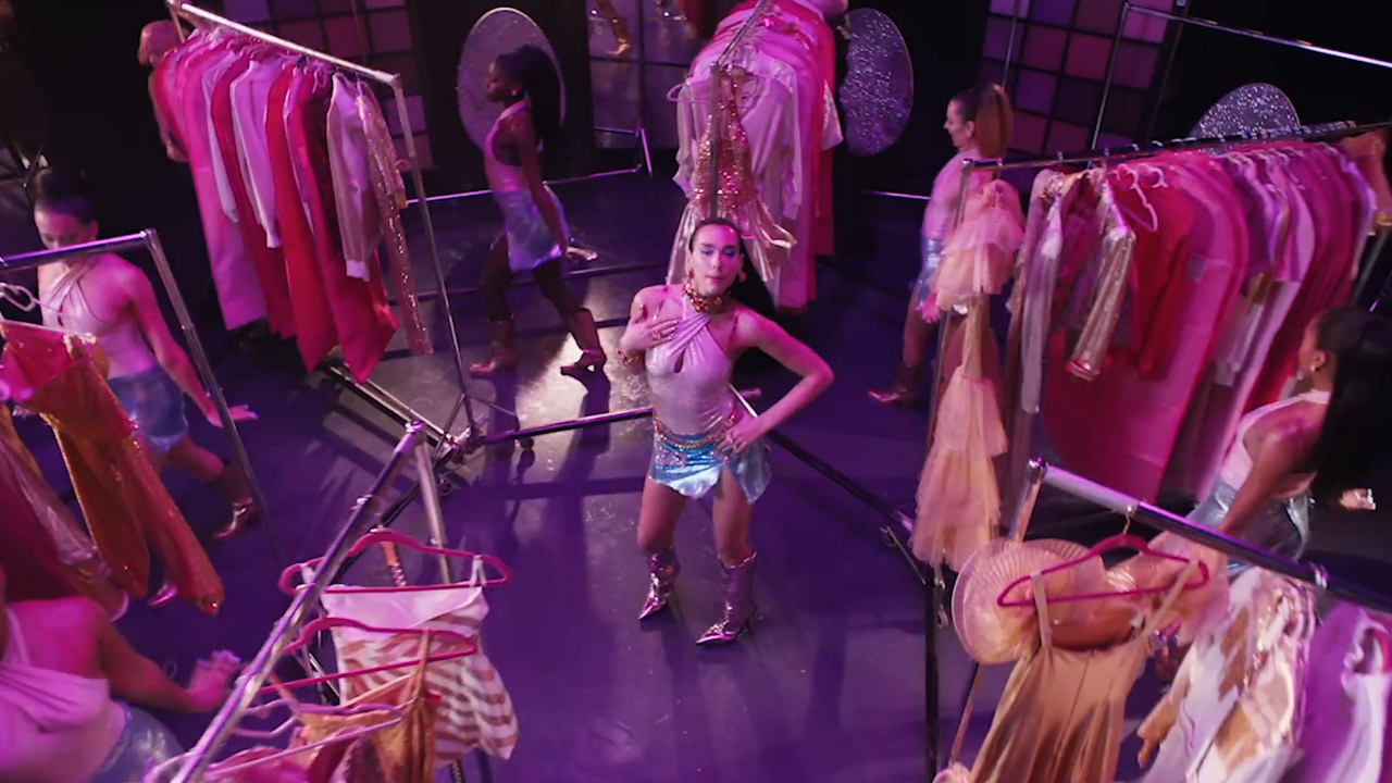 Video - Barbie - DUA LIPA - DANCE THE NIGHT (Official Music Video) 